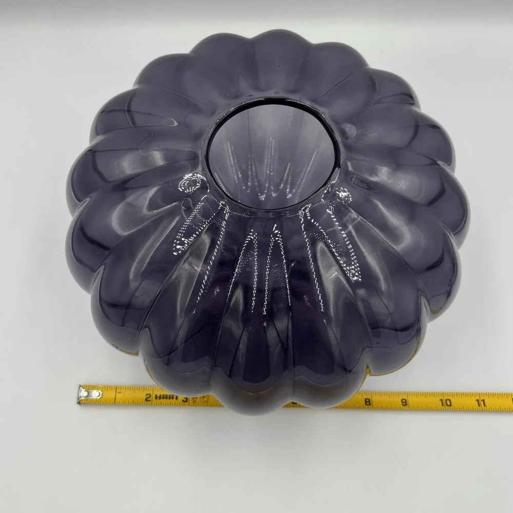 The Unbranded Brand vintage purple